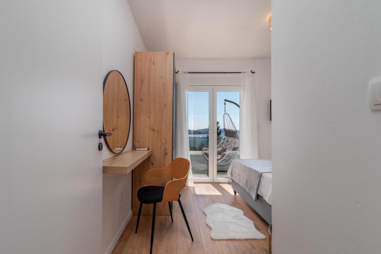 Villa Eight By Villa Kuzmanic Trogir Eksteriør billede